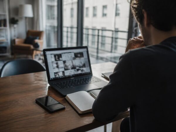 découvrez comment la pornographie sur télégram révolutionne la consommation de contenu adulte, en offrant anonymat, accessibilité et nouvelles expériences aux utilisateurs.